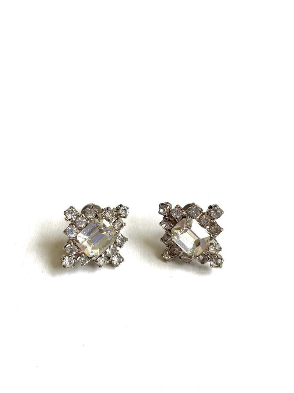VINTAGE CORO CLEAR RHINESTONE EARRINGS SCREW BACK JEWELRY RECTANGLE STONE